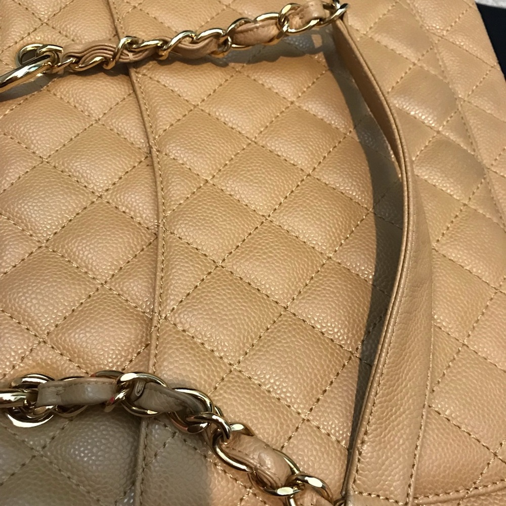 💓Sold💓CHANEL Caviar GST Beige - Picture 4 of 10